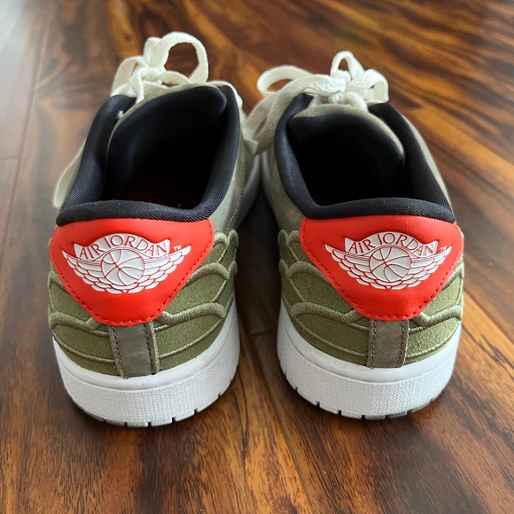 Men's NIKE Air Jordan 1 Centre Court Oil Green Leather Low Top Sneakers Shoes 10 - Picture 4 of 8